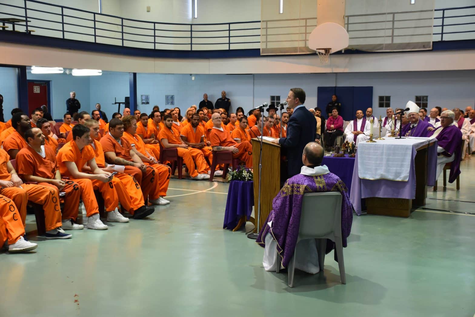 Astorino joins Cardinal Dolan for Holiday Mass at county jail