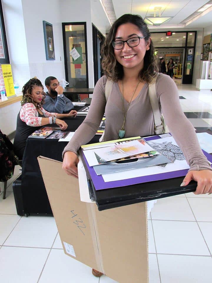 NRHS Art Portfolio Day Brings Students and Colleges Together