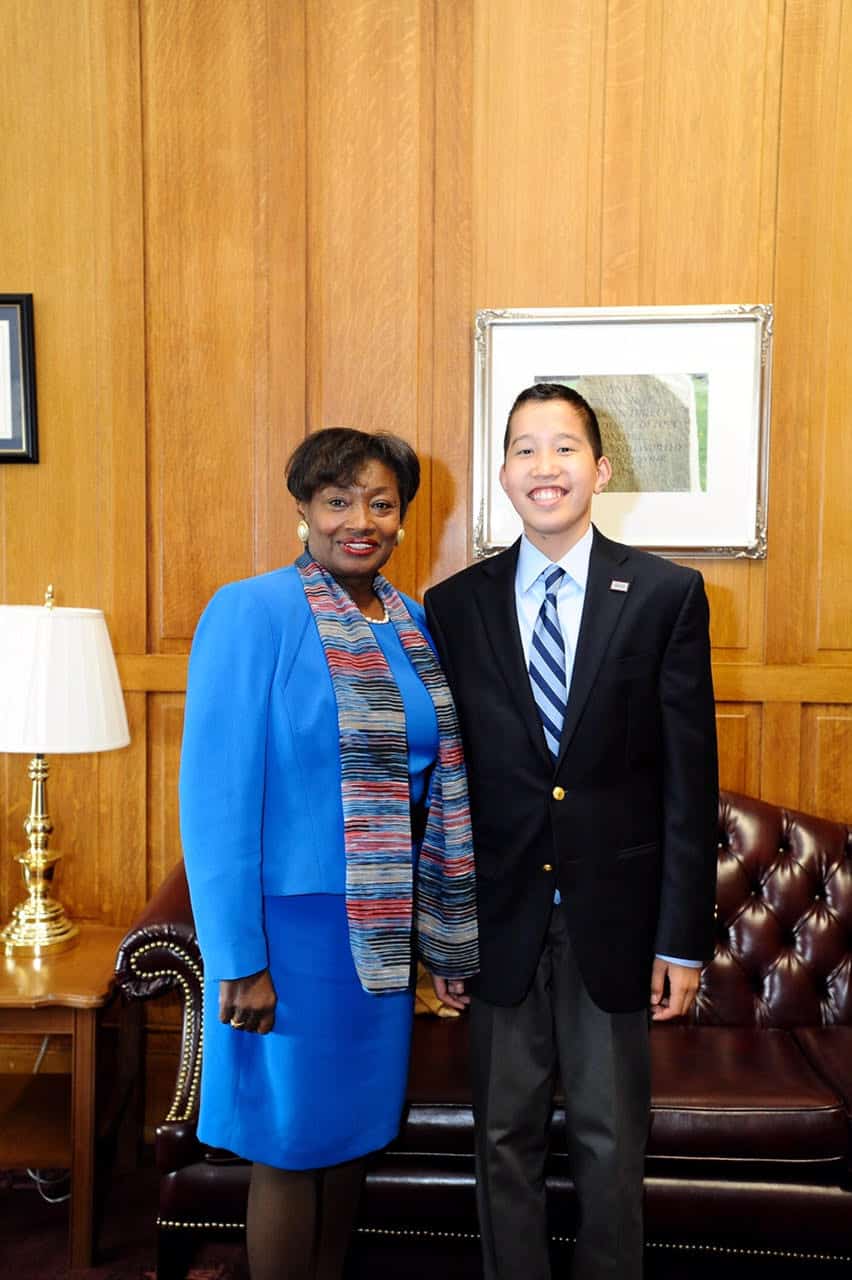 Sen. Stewart-Cousins Honors 13 year old Jake Gallin of New Rochelle, Named as One of America's Top Youth Volunteers.jpg