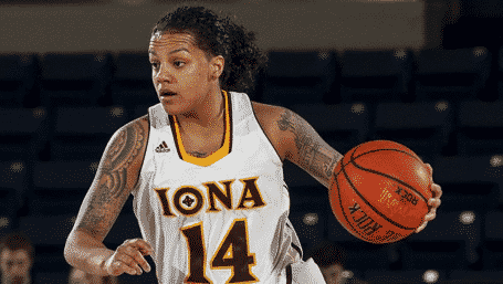 Senior guard Damika Martinez.png