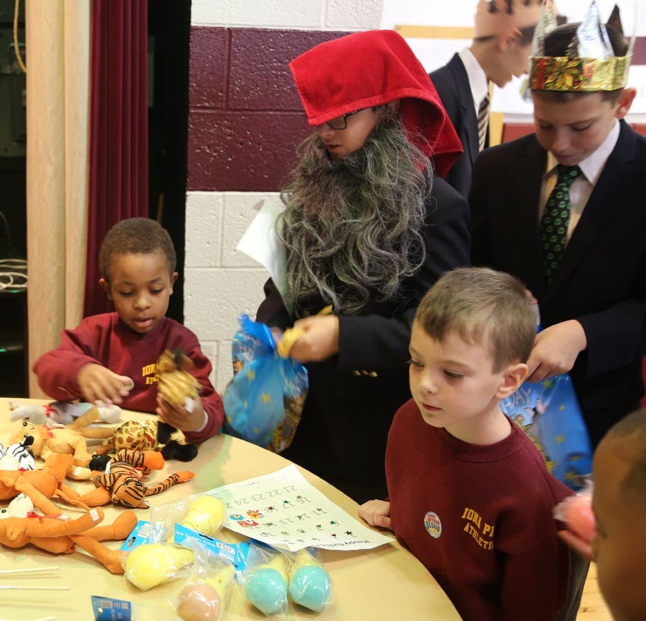 Iona Prep Lower School Students Enjoy ‘Happy Birthday Jesus’ Celebration