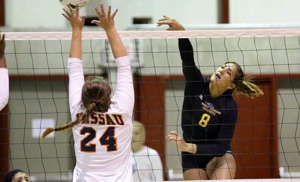 Monroe Volleyball Opens Season with Sweep in Nassau C.C. Tri-Match