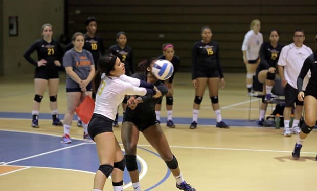 Monroe Volleyball Picks Up Five Wins at Owens Community College Tournament.jpg