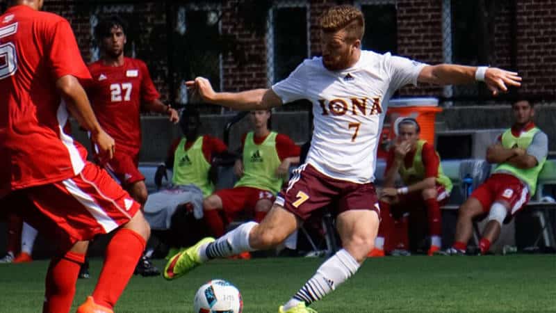 Nunez & Colombie Carry Iona Past Drexel.jpg