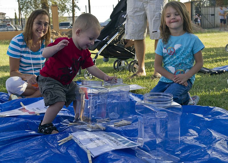 Family_fun_fest_at_the_zoo_110910-F-BV798-073.jpg
