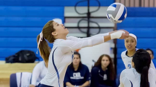 Womens Volleyball Cruises Past Pratt and NJCU.jpg