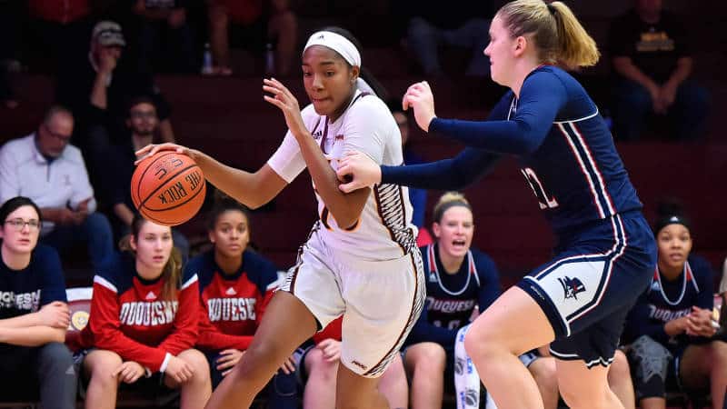 Navy Sinks Iona In Annapolis, 73-68.jpg