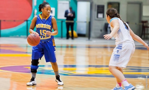 Women’s Basketball Goes 2-1 at Monroe College Invitational.jpg