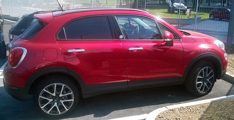 -_15_-_ITALY_-_Fiat_500X_off_road_Arese_-_red_SUV_cool_Fashion_car_07.jpg