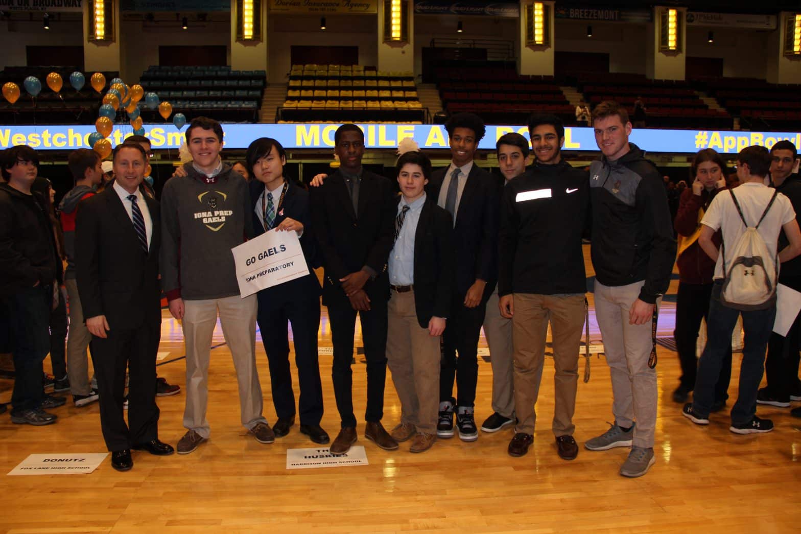 Students Kick Off Mobile App Development Bowl at County Center