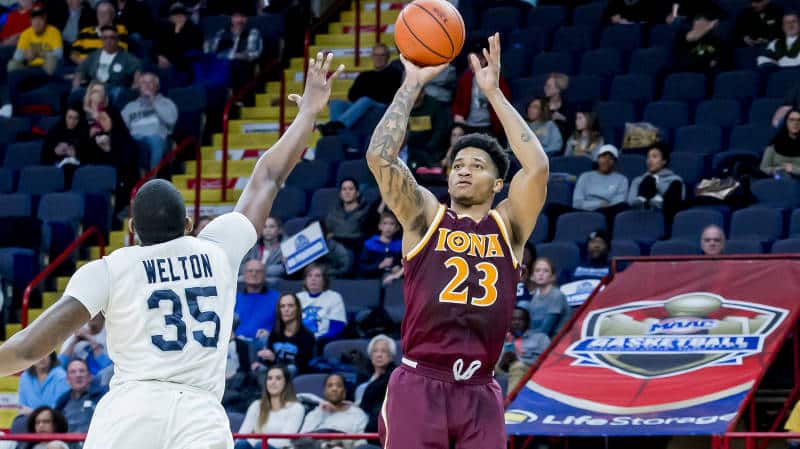 No. 3 Iona Uses Second Half Surge to Upend No. 2 Saint Peter's; Advance to Fifth Straight MAAC Championship Final.jpg