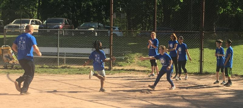Ward Elementary Concludes Readathon