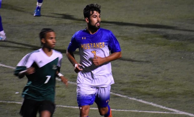 No. 2 Monroe Men’s Soccer Blanks RCBC to Move to 4-0