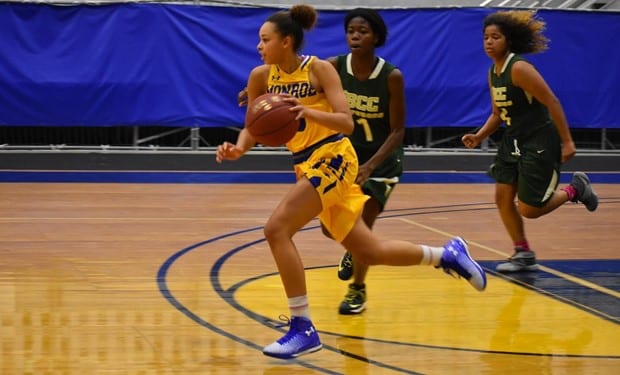 Monroe Women’s Basketball Takes Down Schoolcraft for Season-Opening Victory