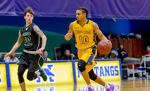 Monroe Men’s Basketball Wins in Final Seconds against Our Saviour Lutheran.jpg