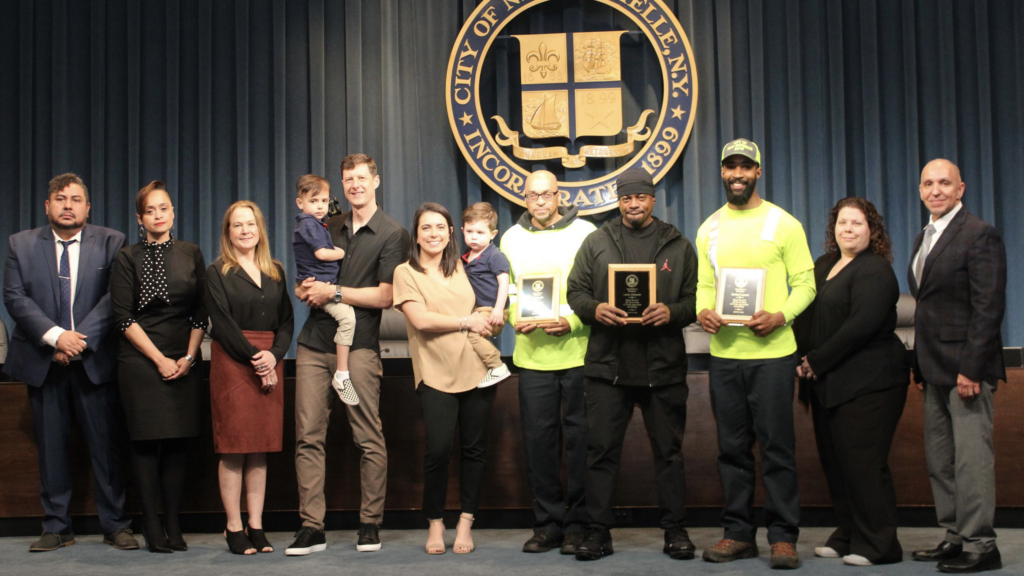 New Rochelle Sanitation Crew Honored for Going Above and Beyond Talk