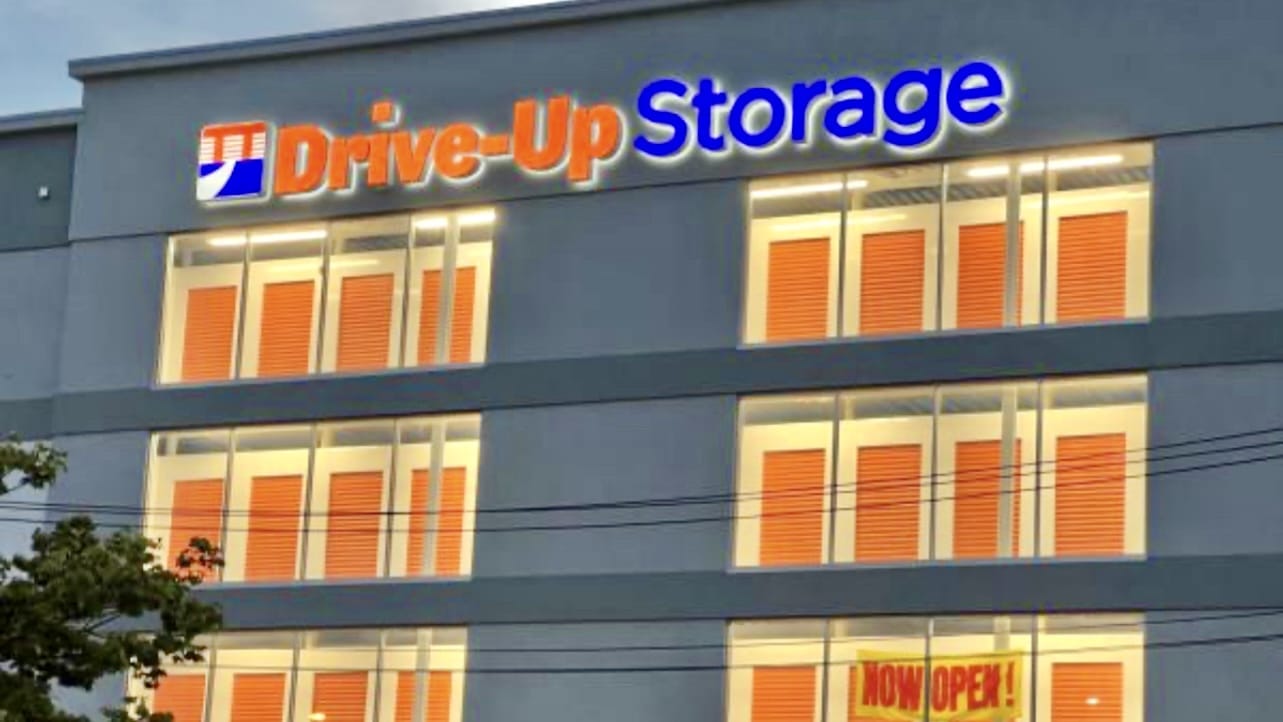 Drive-Up Storage at 54 Nardozzi Place in New Rochelle, NY